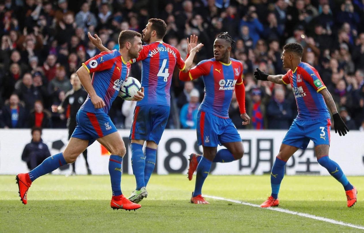 澳超半场：鲁弗推射建功，惠灵顿凤凰暂1-0阿德莱德联（澳超半场战报：鲁弗低射破门，惠灵顿凤凰暂以1-0领先阿德莱德联）