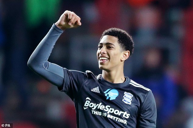 东体：U16国少需找强队热身完善体系；留洋兵团表现证明价值（东体：U16国少亟需与强队热身打磨体系，留洋军团表现力证价值）