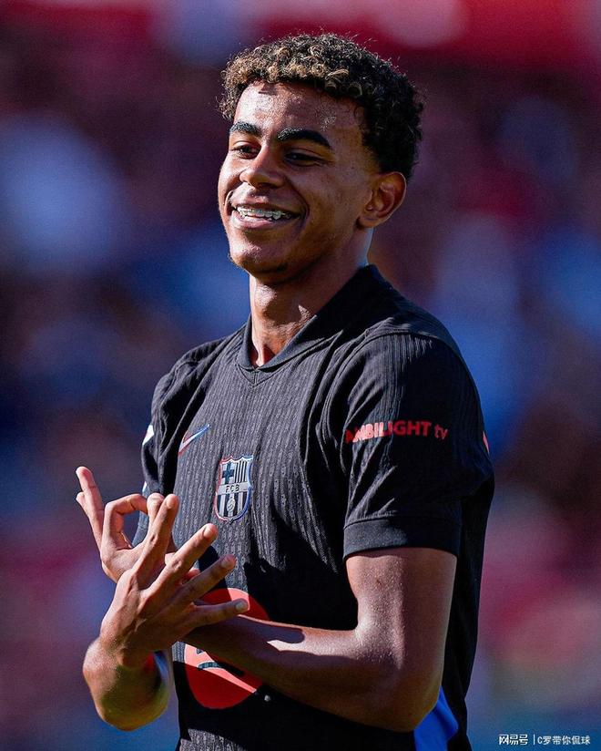 卡拉格：红军卖迪亚斯是正确的，他在德甲亮眼是因那没英超强（卡拉格：利物浦卖迪亚斯没错，他在德甲抢眼因联赛强度逊于英超）