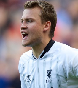 尼古拉斯·佩佩：C罗远不及梅西，圈内所有人都说梅西更好（尼古拉斯·佩佩：业内公认梅西更胜C罗一筹，C罗难以望其项背）