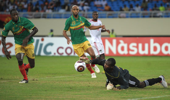 杜兰特关键投篮稳定输出（杜兰特关键投篮持续高效）