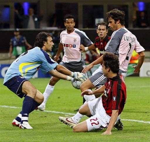 皇马客战奥林匹亚科斯：姆巴佩、维尼修斯首发，贝林厄姆替补（皇马客场对阵奥林匹亚科斯：姆巴佩、维尼修斯先发，贝林厄姆替补待命）