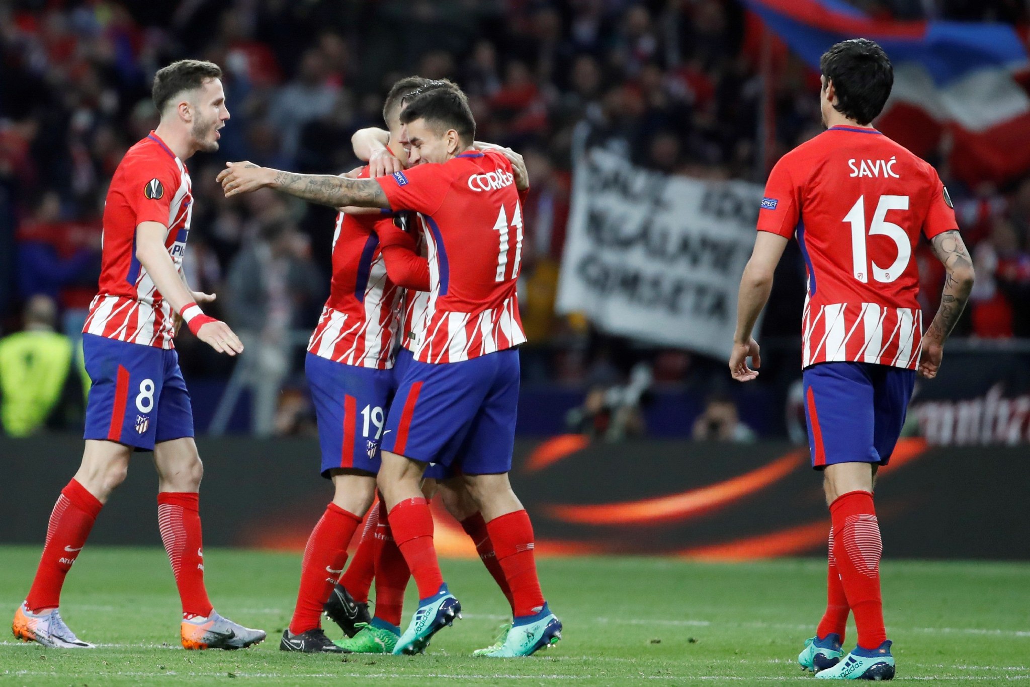 NBA球员专访：詹姆斯谈团队合作,（NBA独家专访：詹姆斯解读团队合作的力量）