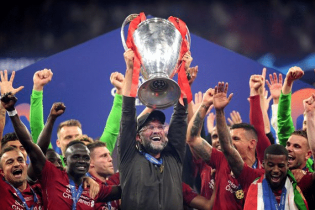 炸裂！14岁中国游泳天才自由泳上演逆袭夺冠，后程发力太恐怖了（14岁中国自由泳新星绝地反超夺冠，末段爆发震撼全场）