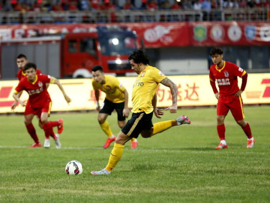 FC ONLINE｜中超争冠终章来袭！沪上双雄末轮定江山（FC ONLINE｜中超封王大结局将启！沪上双雄收官一役见分晓）