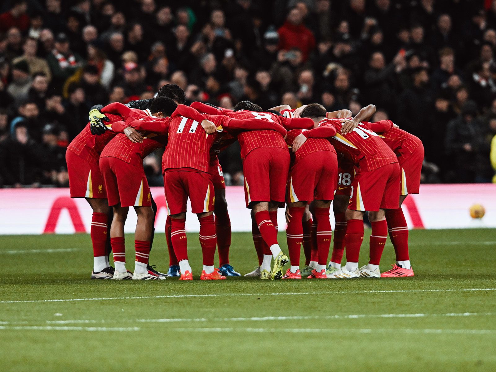 女单几无悬念，男单很有挑战！WTT香港总决赛10日开赛（WTT香港总决赛10日打响：女单胜负明朗，男单悬念丛生）