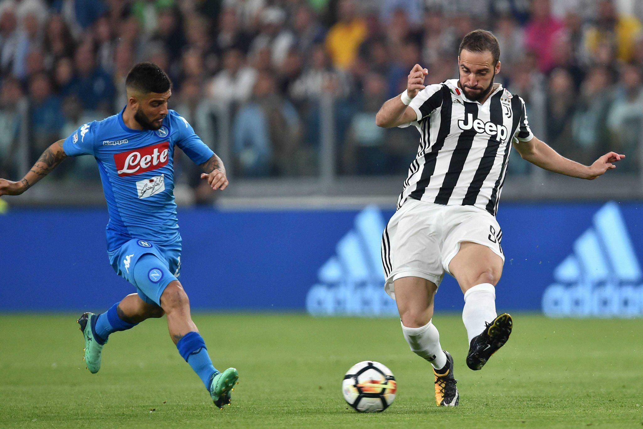 太阳报：为保国家队进球纪录，埃托奥阻止阿布巴卡尔参加非洲杯（太阳报：为保国家队射手纪录，埃托奥阻拦阿布巴卡尔征战非洲杯）